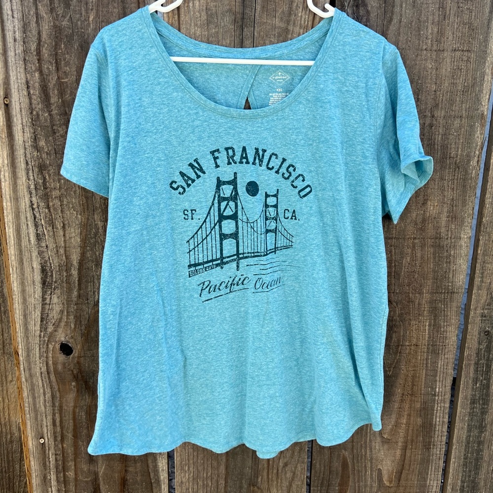Old Navy active cutout San Francisco tee